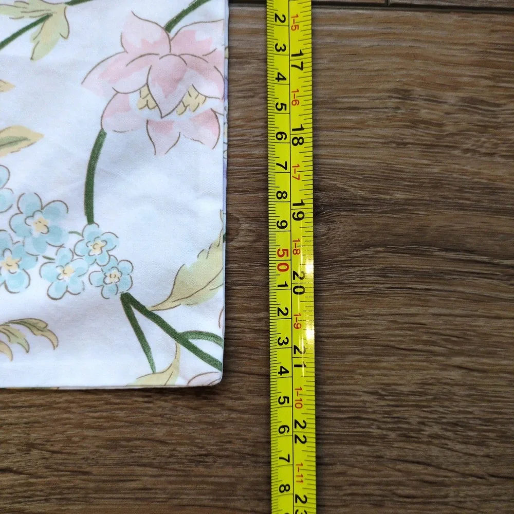 Sferra Floral Standard Cotton Pillowcase - Scalloped Edge EUC‎ Cottage